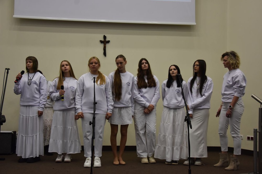 SCHOLA MŁODZIEŻOWA MAŁKI ZAJĘŁA III MIEJSCE W VII CECYLIAŃSKIM PRZEGLĄDZIE PIEŚNI I PIOSENKI RELIGIJNEJ W TORUNIU