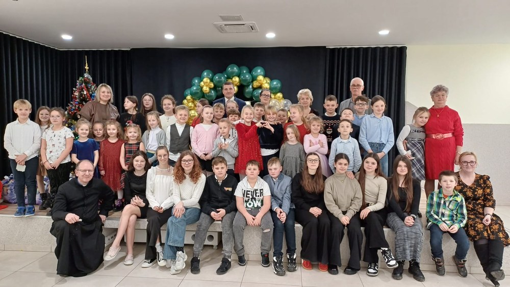 WIGILIA U DZIECI W ŚWIETLICY ŚRODOWISKOWEJ W MAŁKACH